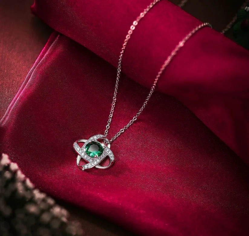 925 Sterling Silver Möbius Necklace with Emerald-Green Zirconia — Gift Set with Rose Box 